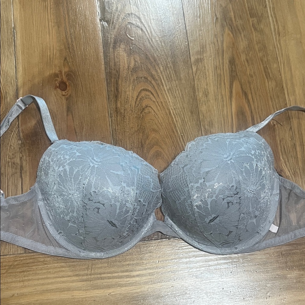 VS Gray Lace Bra